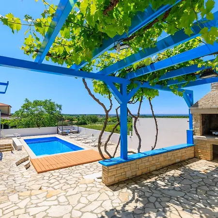 Villa Istria Seaview Private Pool And Garage By Rentistra Umag