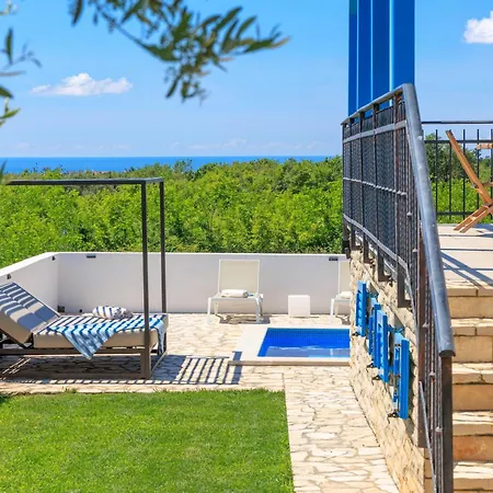 Istria Seaview Private Pool And Garage By Rentistra