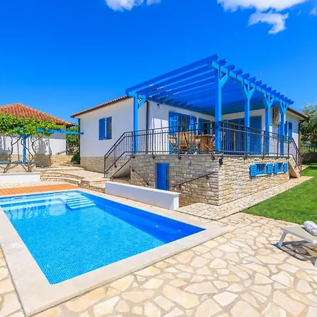 Istria Seaview Private Pool And Garage By Rentistra Vila *